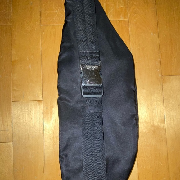 Prada waist bag - Picture 3 of 4